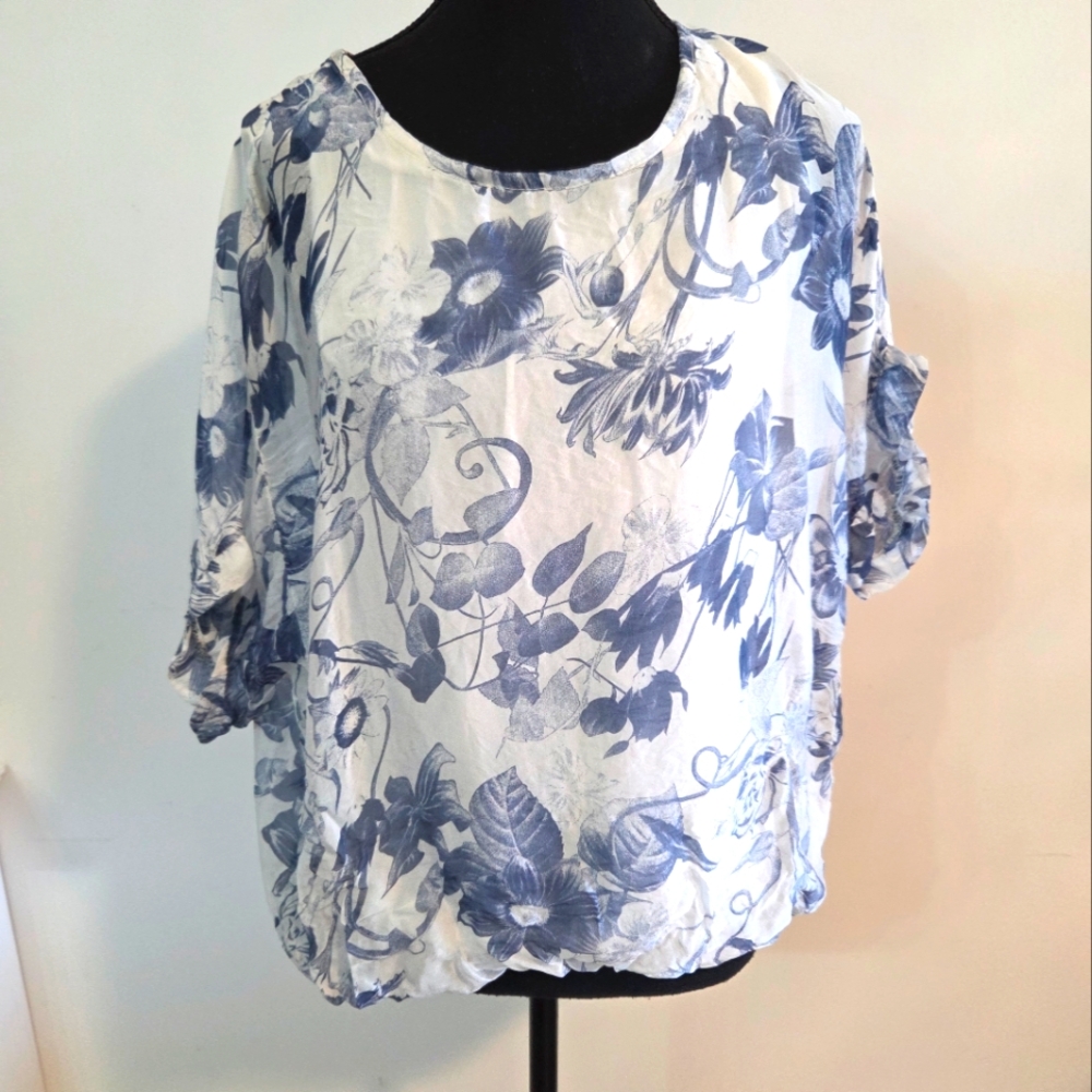 Tendenze silk blend overlay top Sz S